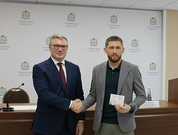 Денис Портнягин: Герой России, кандидат в депутаты, член профсоюза